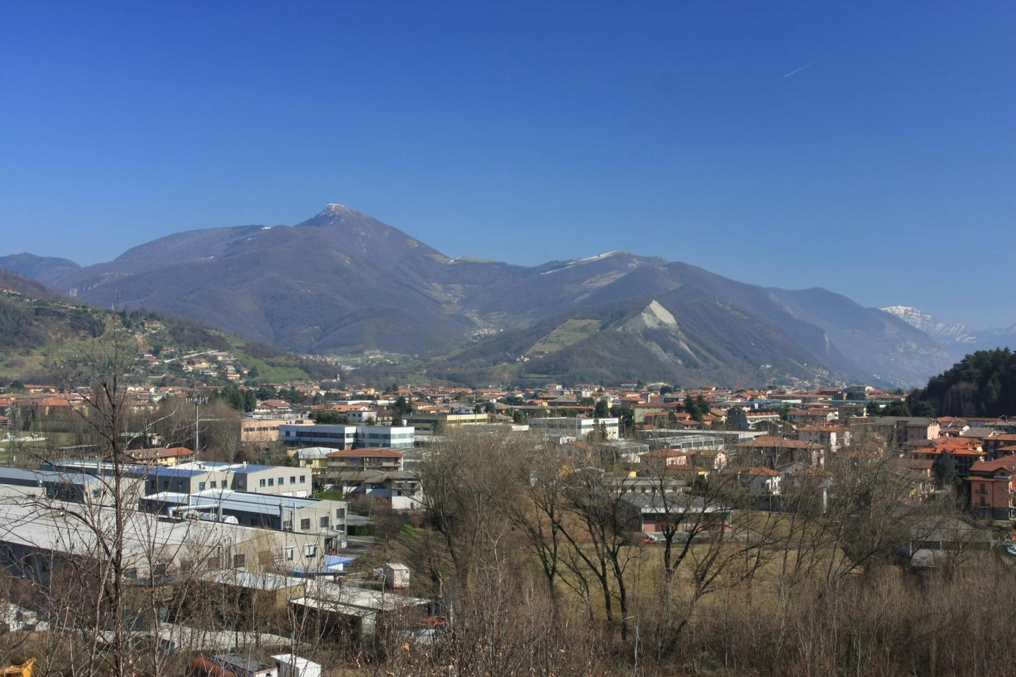Mansarda Di Masha Lägenhet Villongo SantʼAlessandro Exteriör bild
